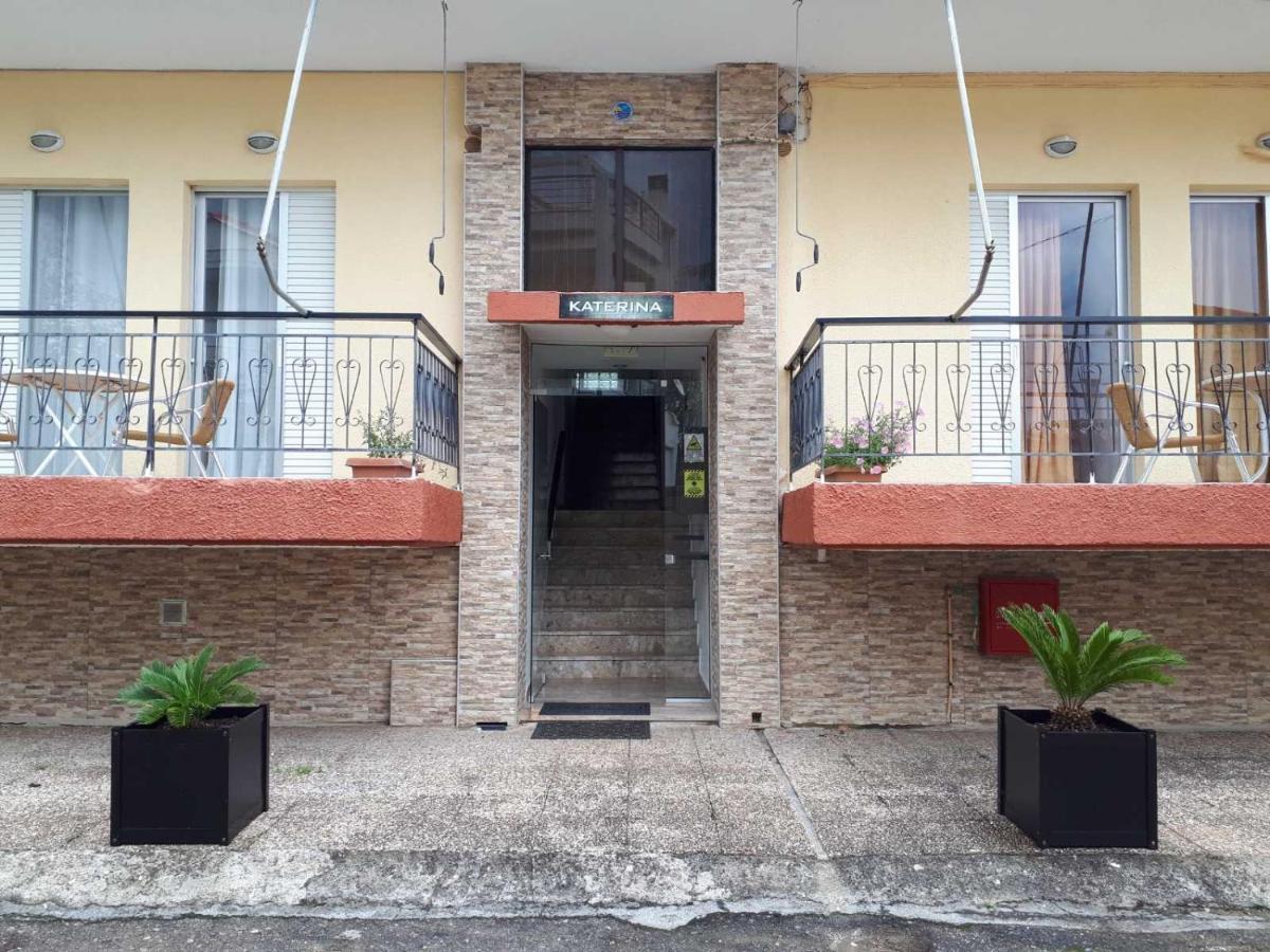 Katerina Apartments Kalamata Esterno foto