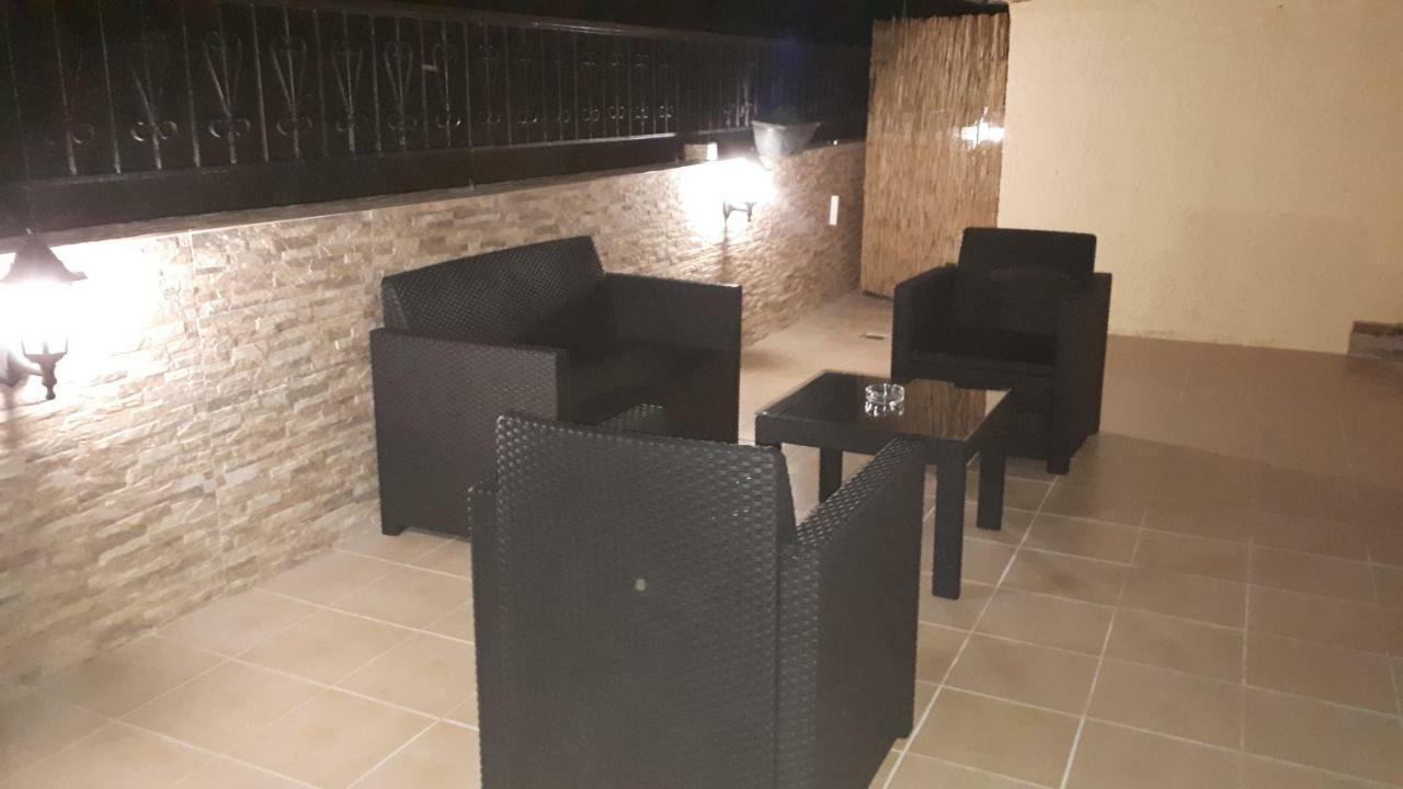 Katerina Apartments Kalamata Esterno foto