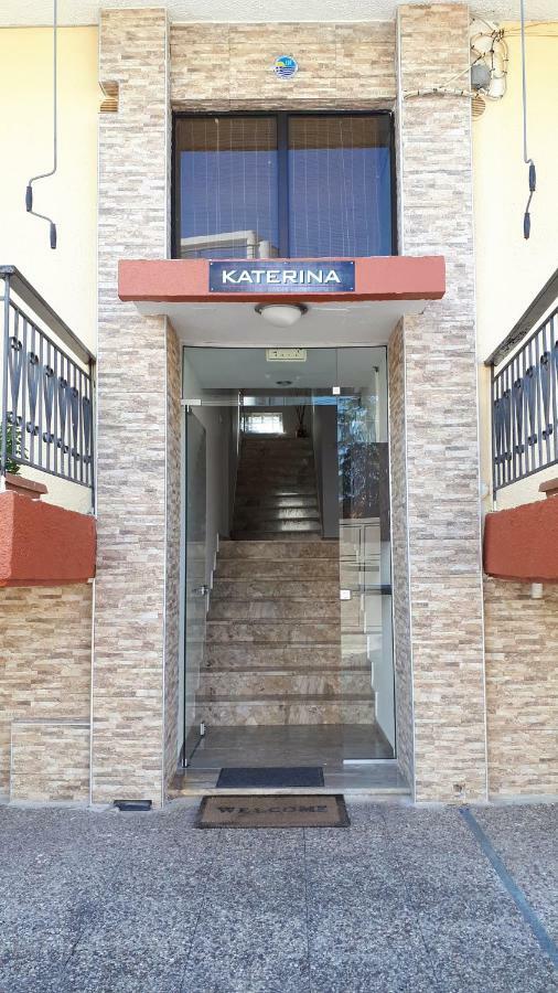 Katerina Apartments Kalamata Esterno foto